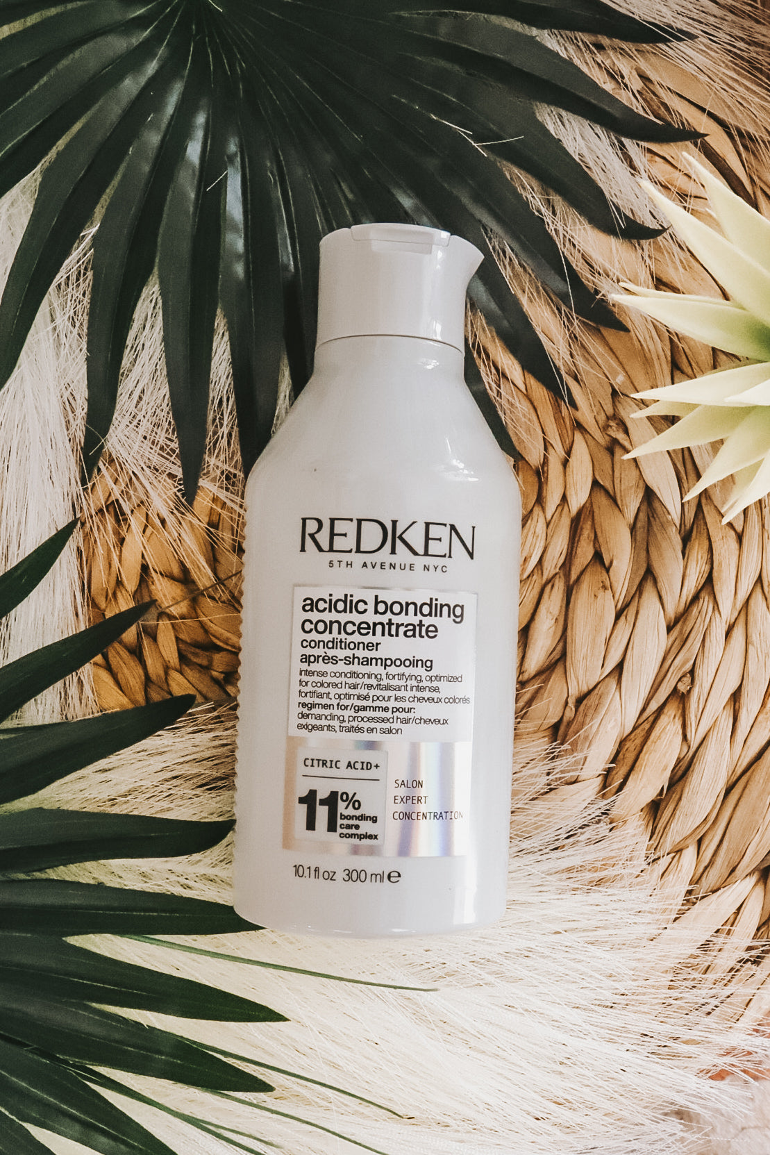 Redken Acidic Bonding Concentrate Conditioner